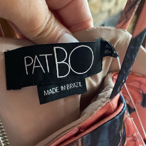 NWOT PatBO satin like crop floral peacock top - Picture 5 of 8